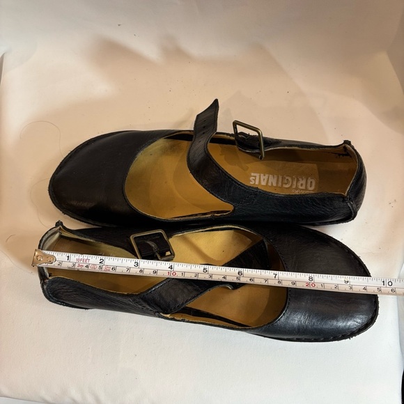 CLARKS ORIGINALS Sz 8 Leather Mary Jane Shoes Ballerina Style Buckle Closure - Picture 11 of 12